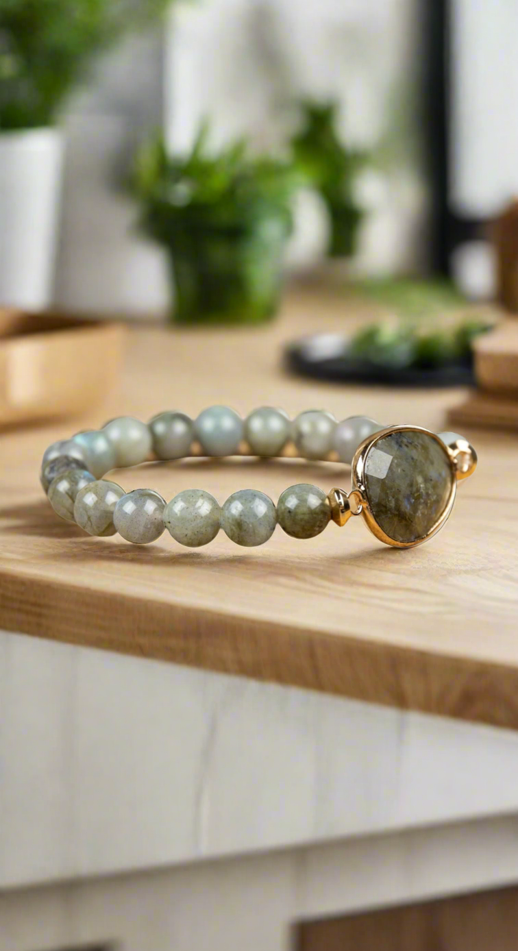 Handmade Natural Labradorite Elastic Stretchy Bracelet with Labradorite Raw Stone
