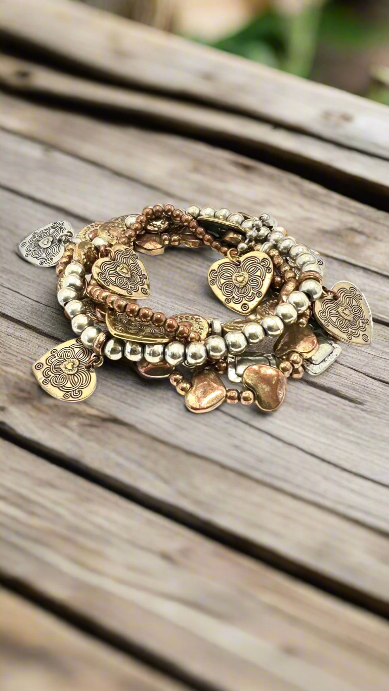 Lizou Collection - 4 Stretch Bracelets Hearts and Charms