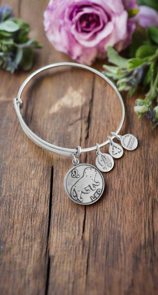 Alex and Ani - Leo Zodiac (7/23-8/22) Charm Retired, Bangle Bracelet
