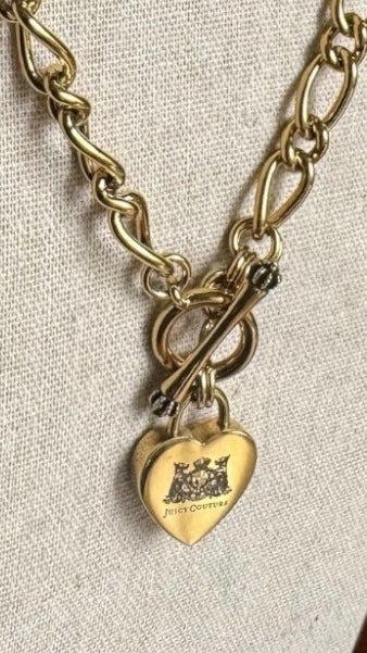 Vintage Juicy Couture ‘Royal Couture’ Gold Heart Large Link Toggle Necklace