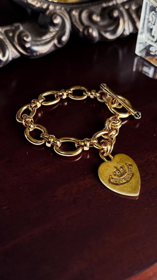 Vintage Juicy Couture “Royal Couture” Gold Heart Charm Toggle Bracelet